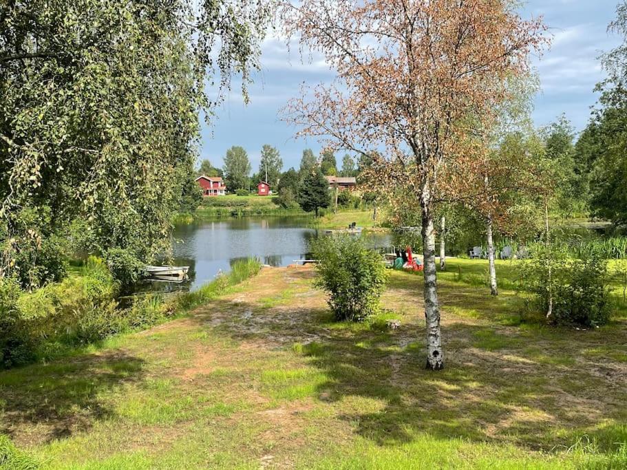 Dalastuga Med Tillgang Till Badplats Leksand Exterior foto