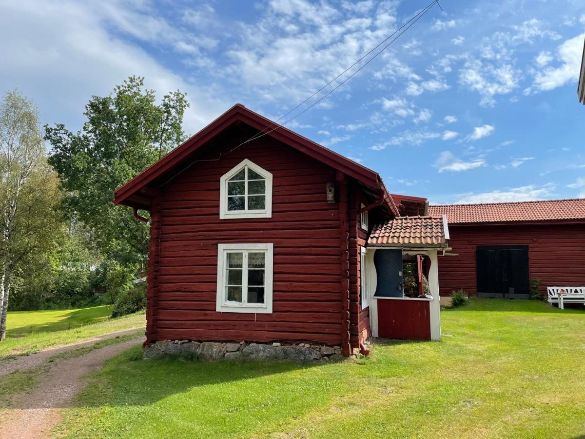 Dalastuga Med Tillgang Till Badplats Leksand Exterior foto